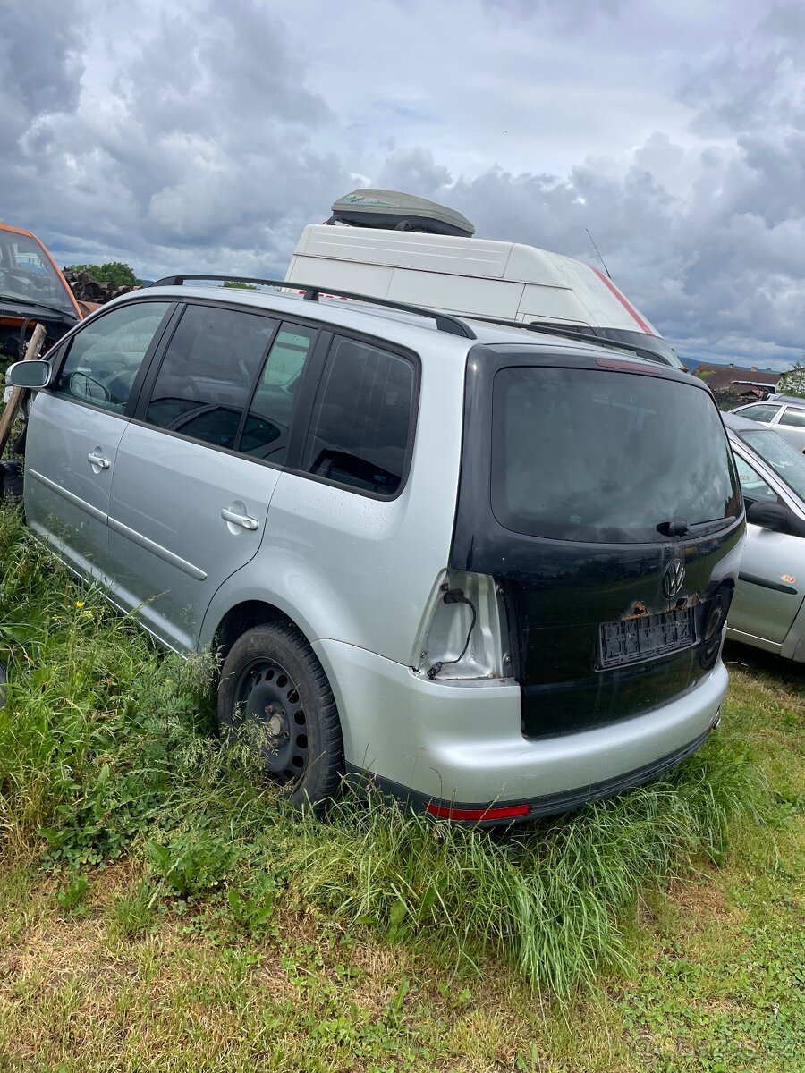 VW Touran - 6