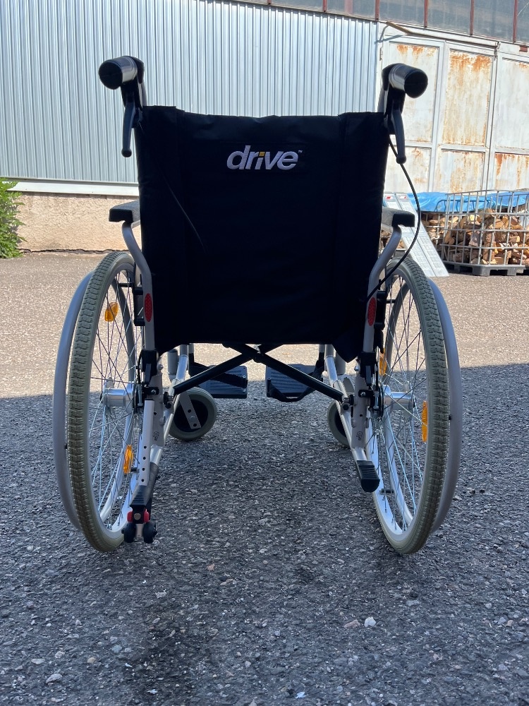 Invalidní vozík Drive - 6