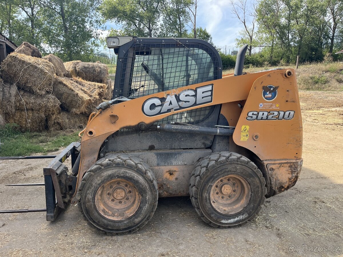 Case SR 210 - 6