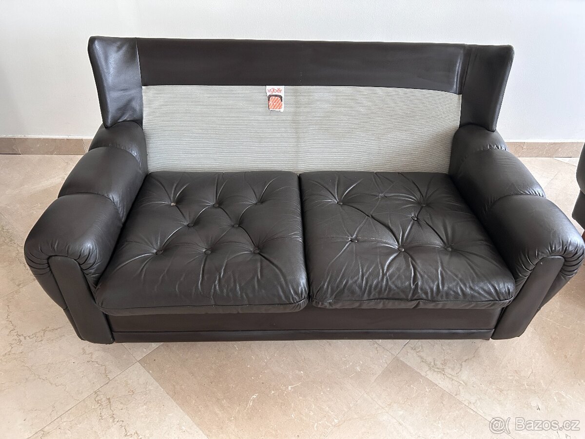 Kožená sedačka a křeslo (prodáme i samostatně) - 6