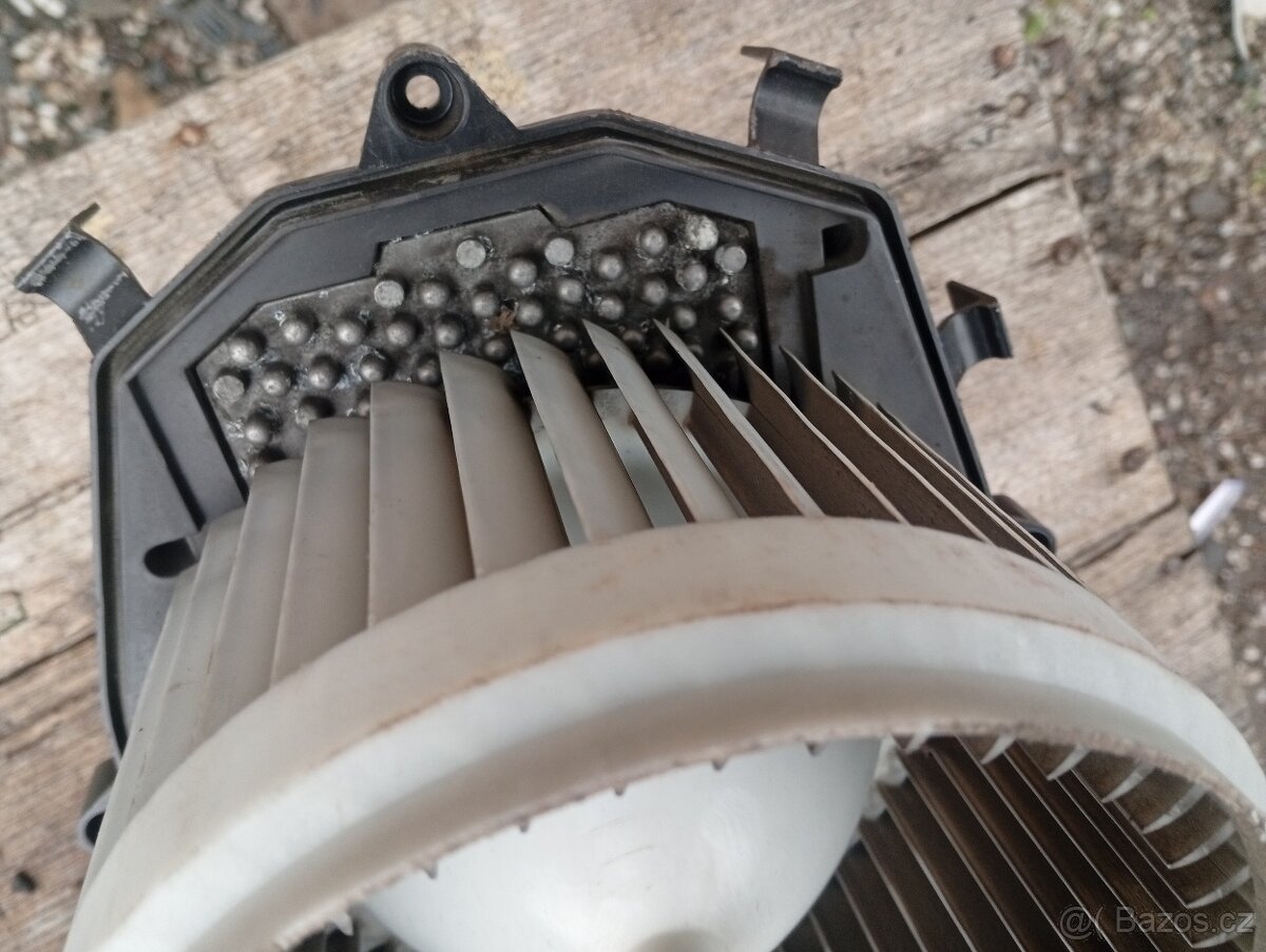 CITROEN C4 PICASSO, BERLINGO VENTILÁTOR TOPENÍ - 6