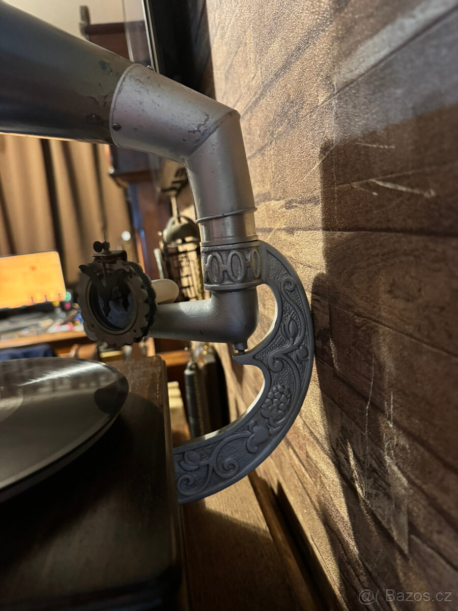 Starožitný gramofon po repasy a go. - 6