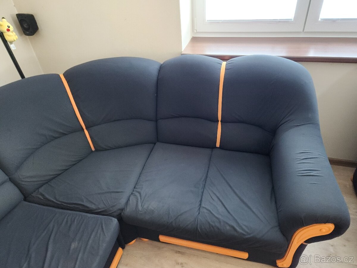 Rohový gauč a křeslo - 6