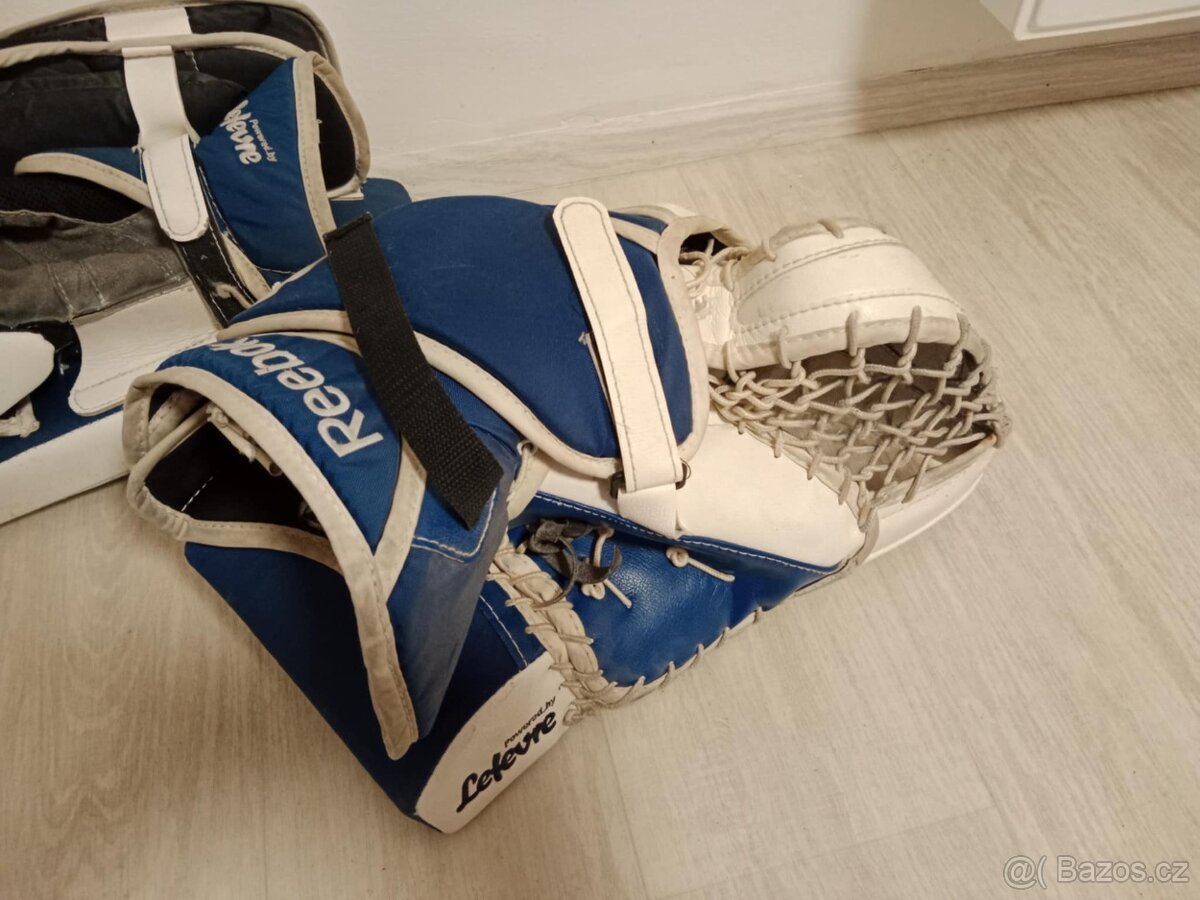 Prodám Brankařské rukavice Reebok SR - 6