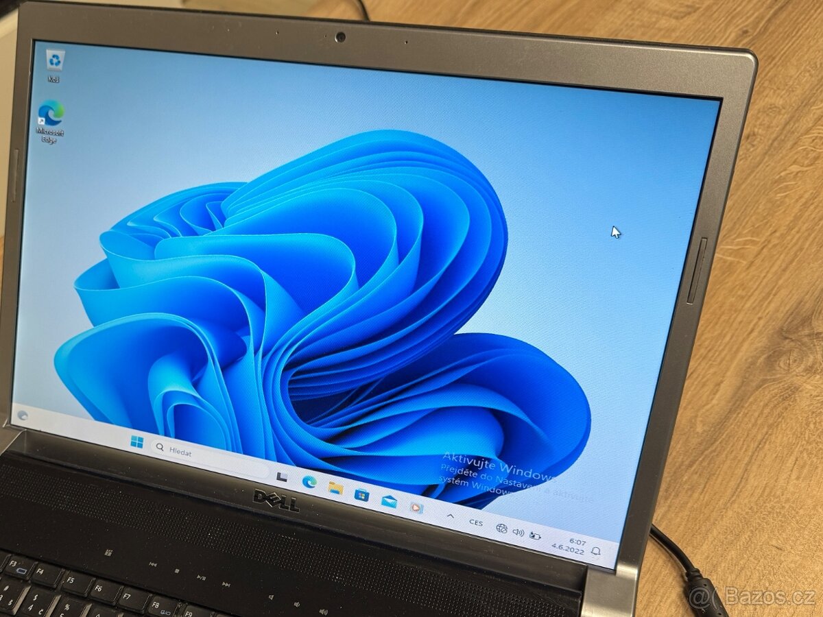 Dell Studio 1735 na ND - 6