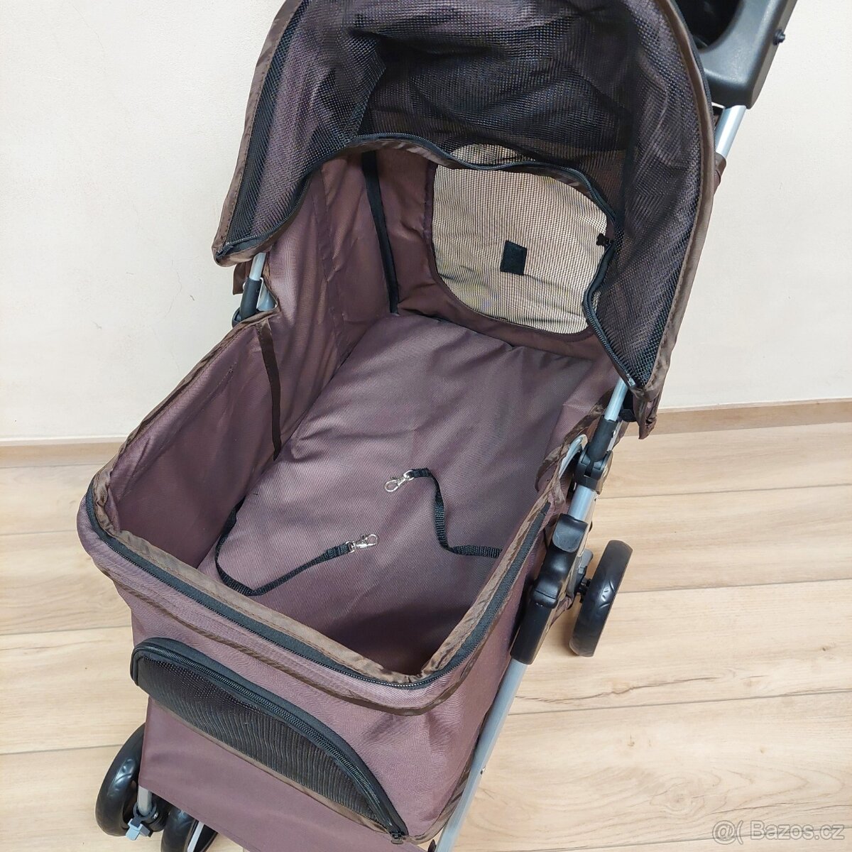 Kočárek skládací pro psy a kočky - nové - 6