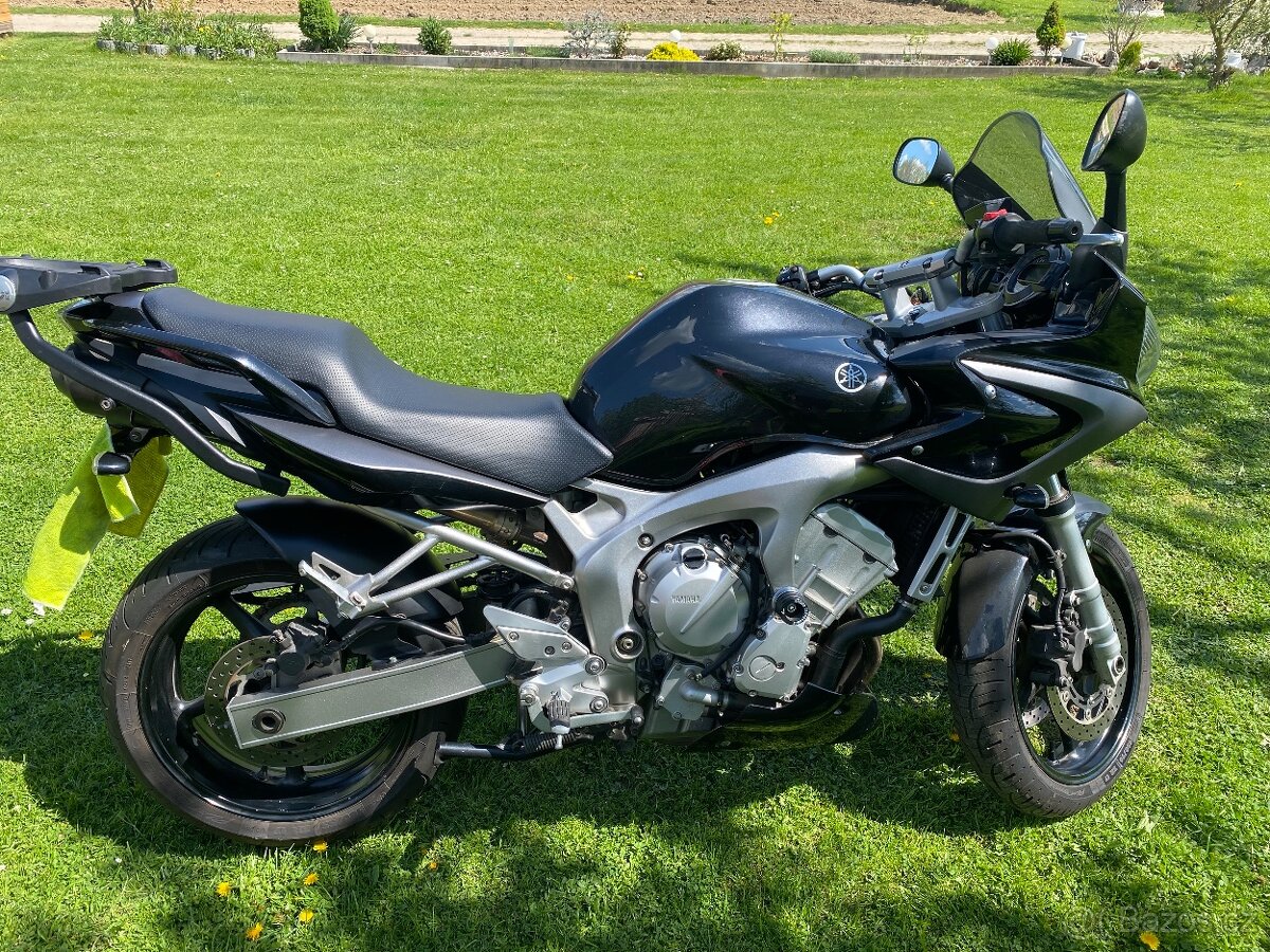 Yamaha FZ6 Fazer - 6