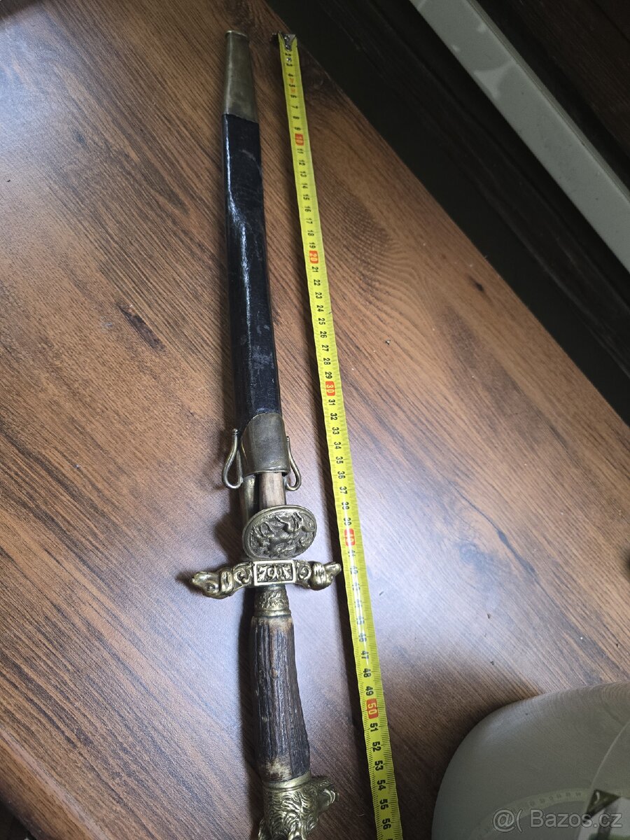 KRASNÝ STARÝ LOVECKÝ TESÁK- KANEC - 6