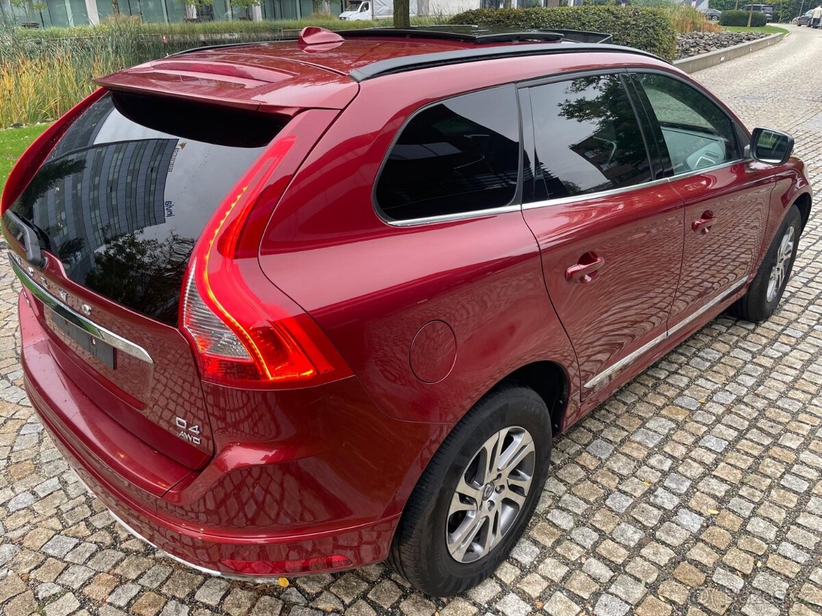 Volvo XC60 2.4D 5V 4x4 AUTOMAT VYHŘEV SERVISKA - 6