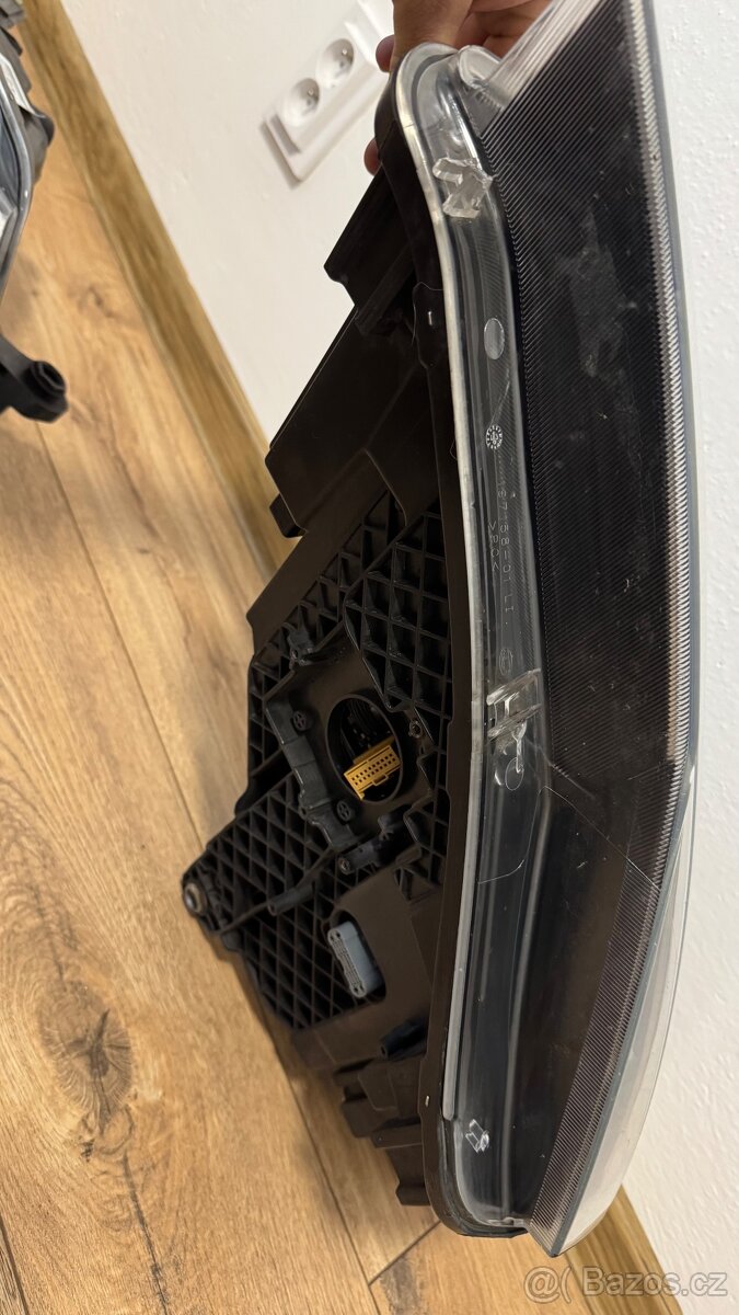 Přední světla Superb 3 sportline - 6