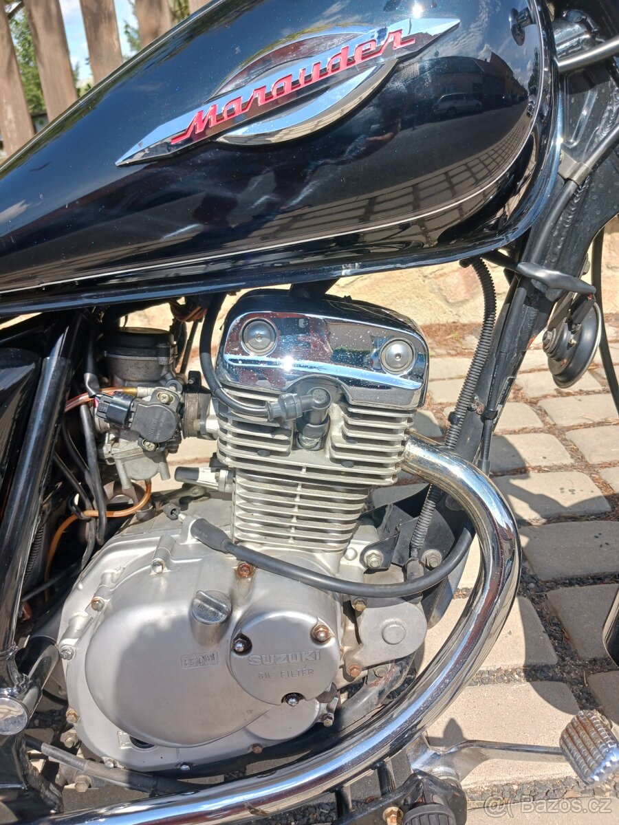 Suzuki GZ 125 Marauder - 6
