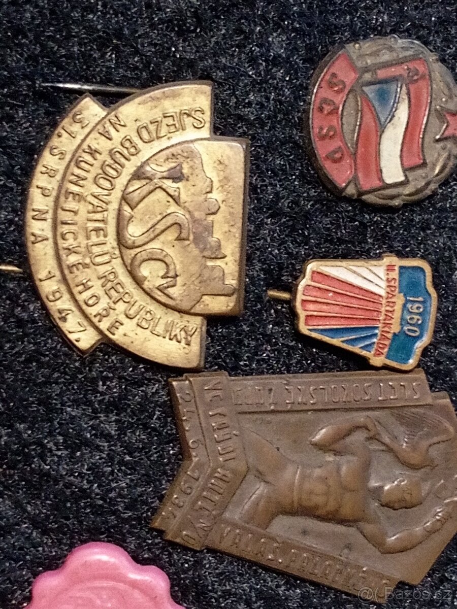 staré odznaky - 6