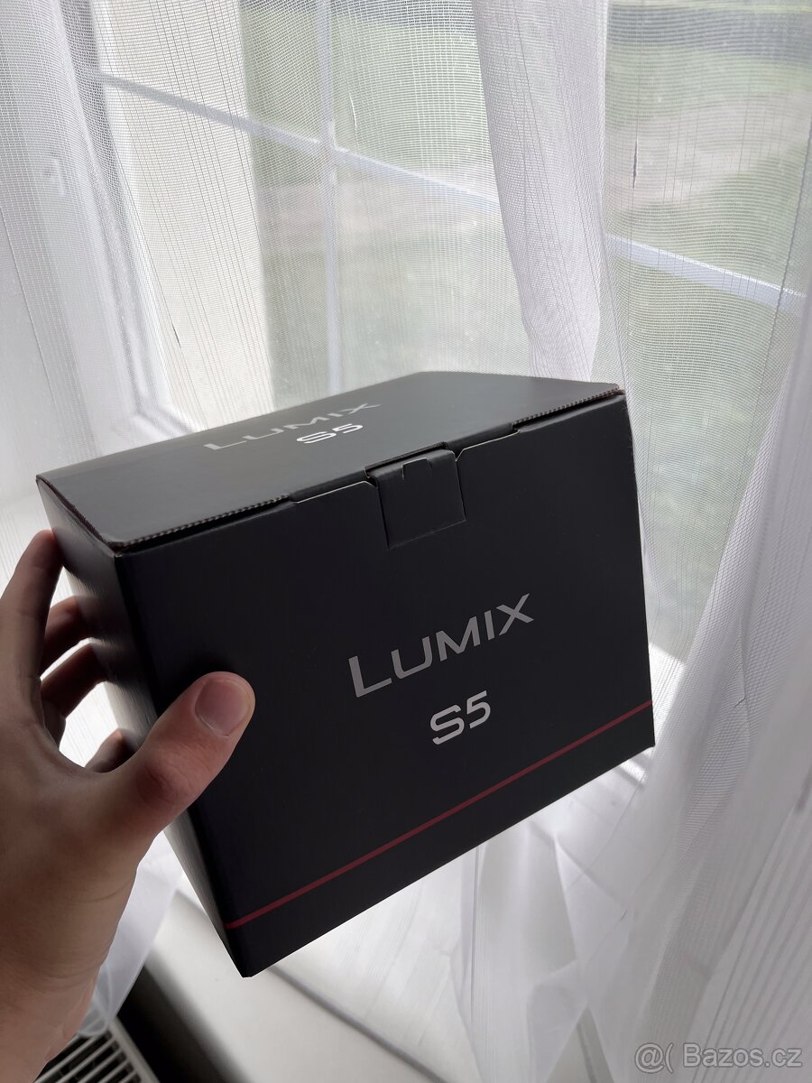 Panasonic Lumix S5 (tělo + klec) – Full-frame bezzrcadlovka - 6