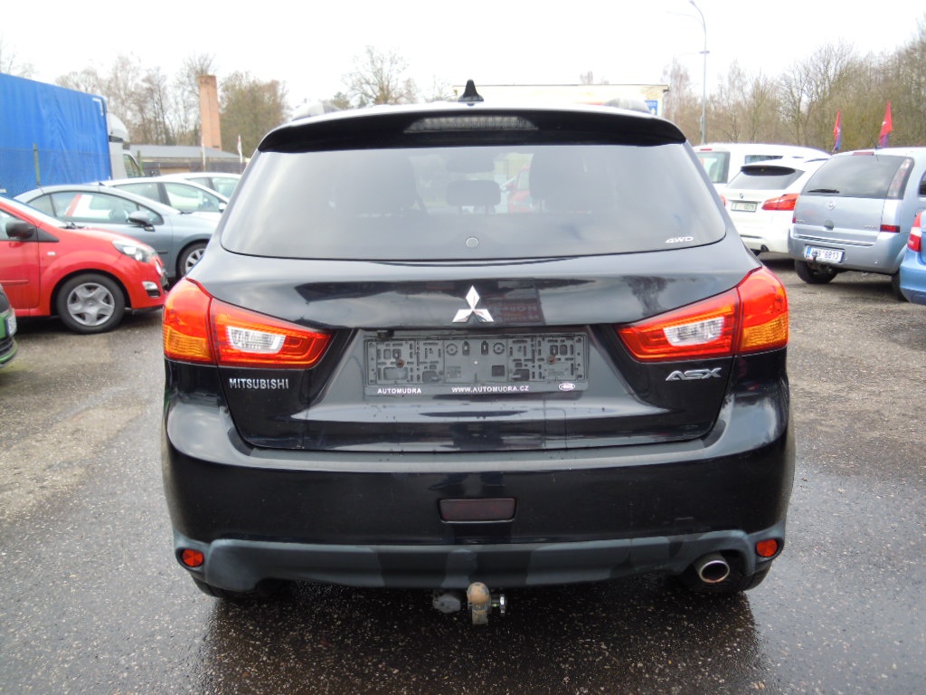 Mitsubishi ASX 2.2Di-D 4x4 autom.110kw(150hp) r.v.4/2017 - 6