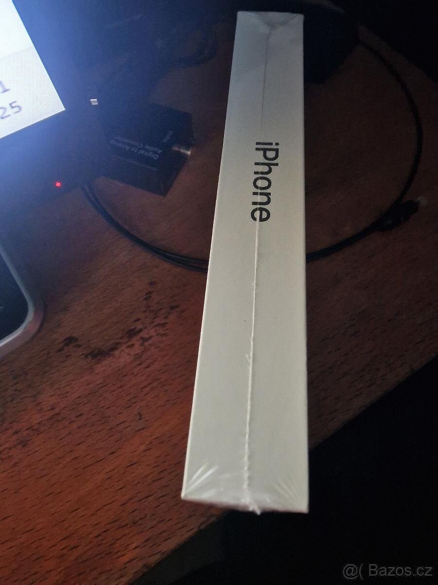 Iphone 16e black 128 gb - 6