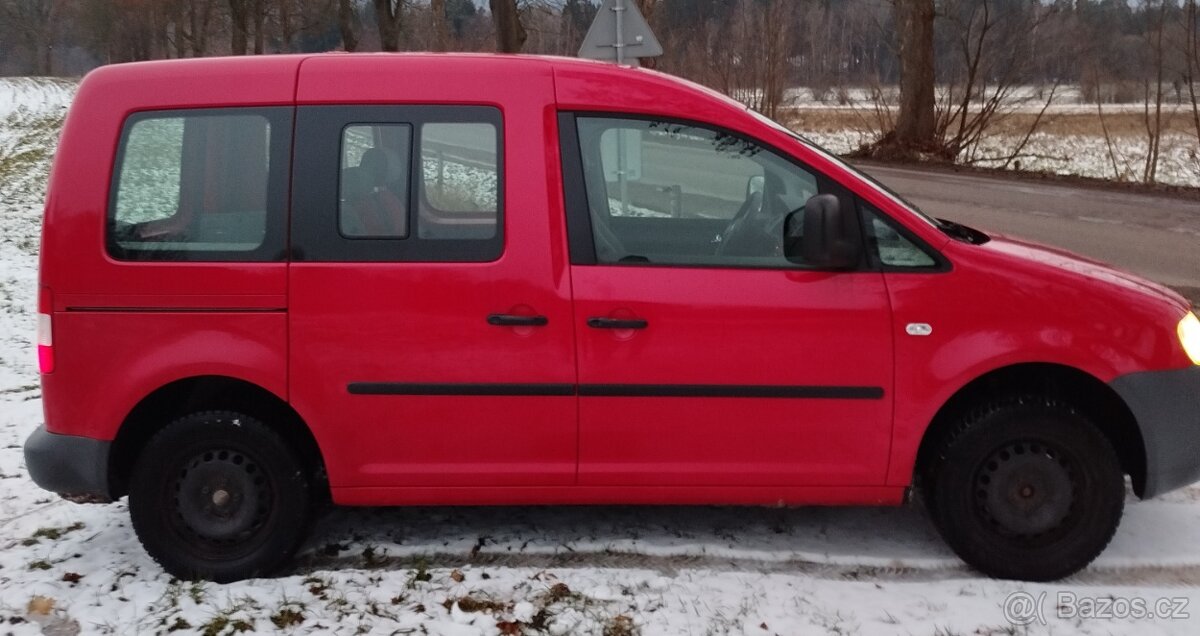 Prodáme Volkswagen Caddy - 6