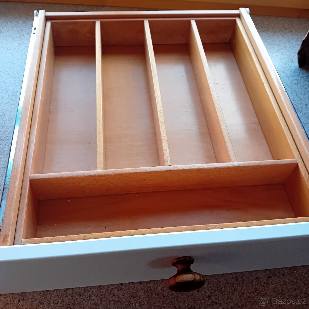 Kuchyňská linka se spotřebiči - 6