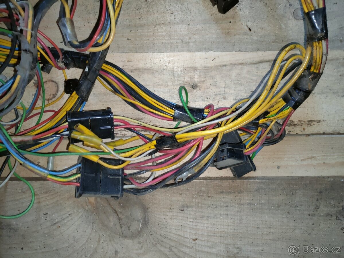 Škoda 120 kabelový svazek - 6