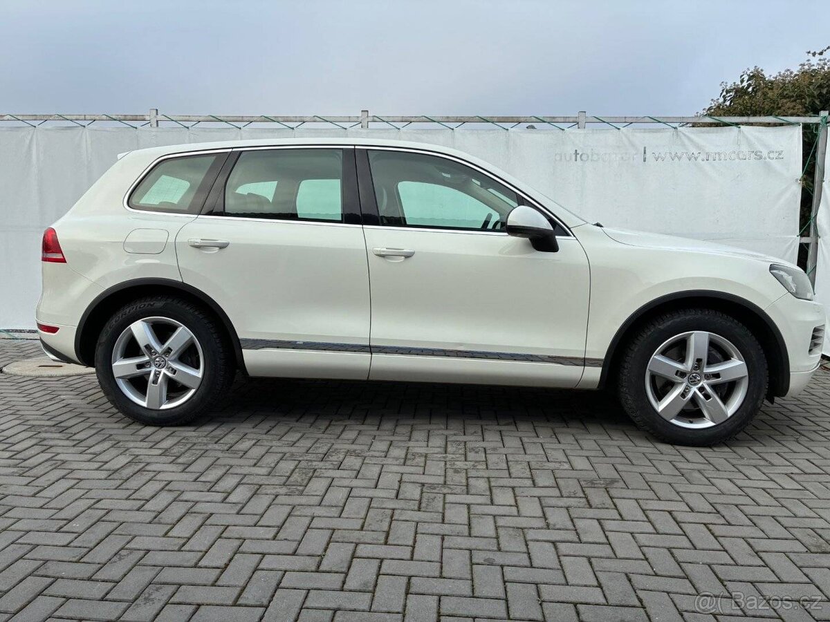 Volkswagen Touareg, 4,2TDi V8, FULL SERVIS, DPH, TOP - 6