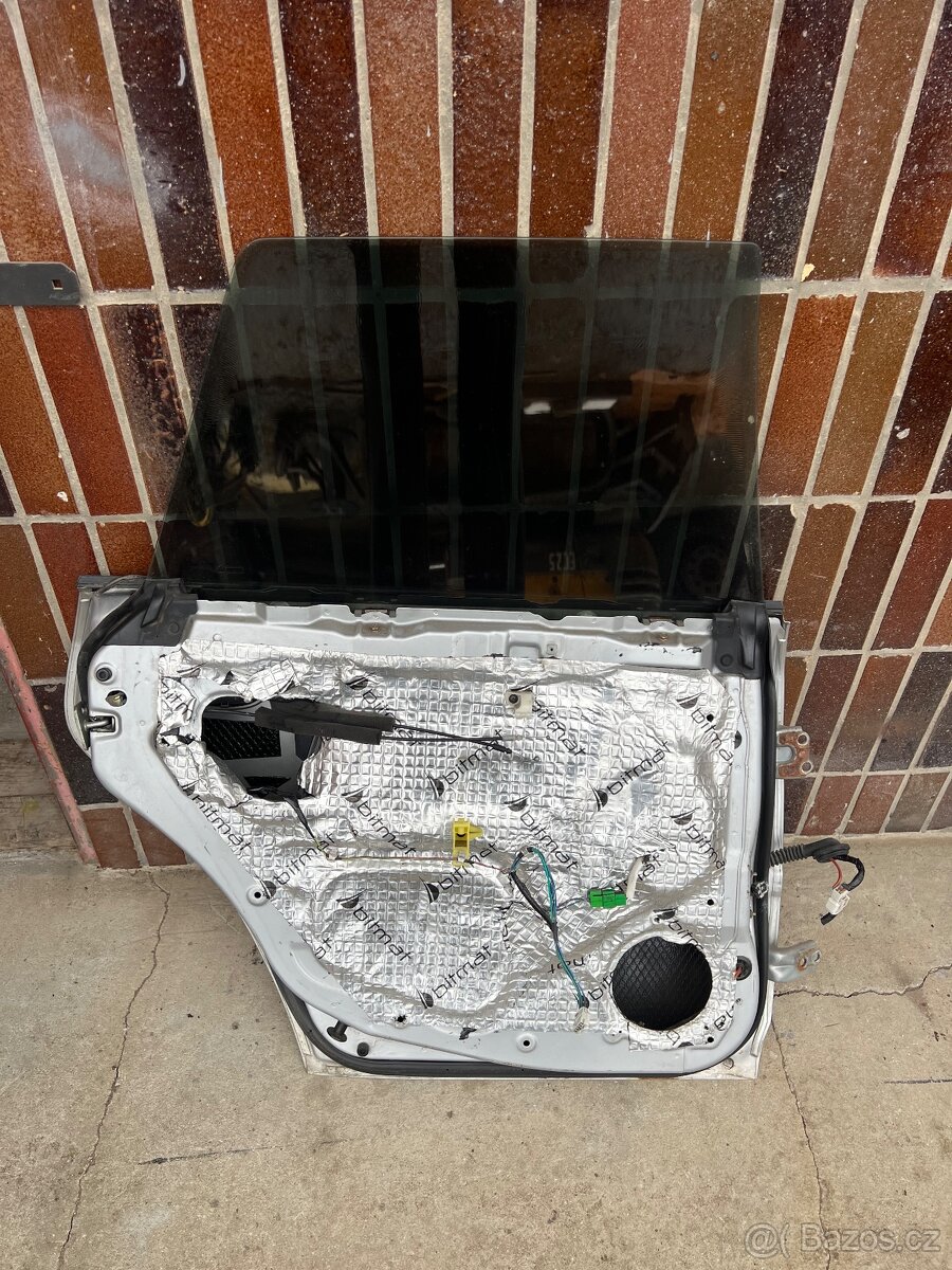 Dveře Subaru Legacy Combi 2005 - 6