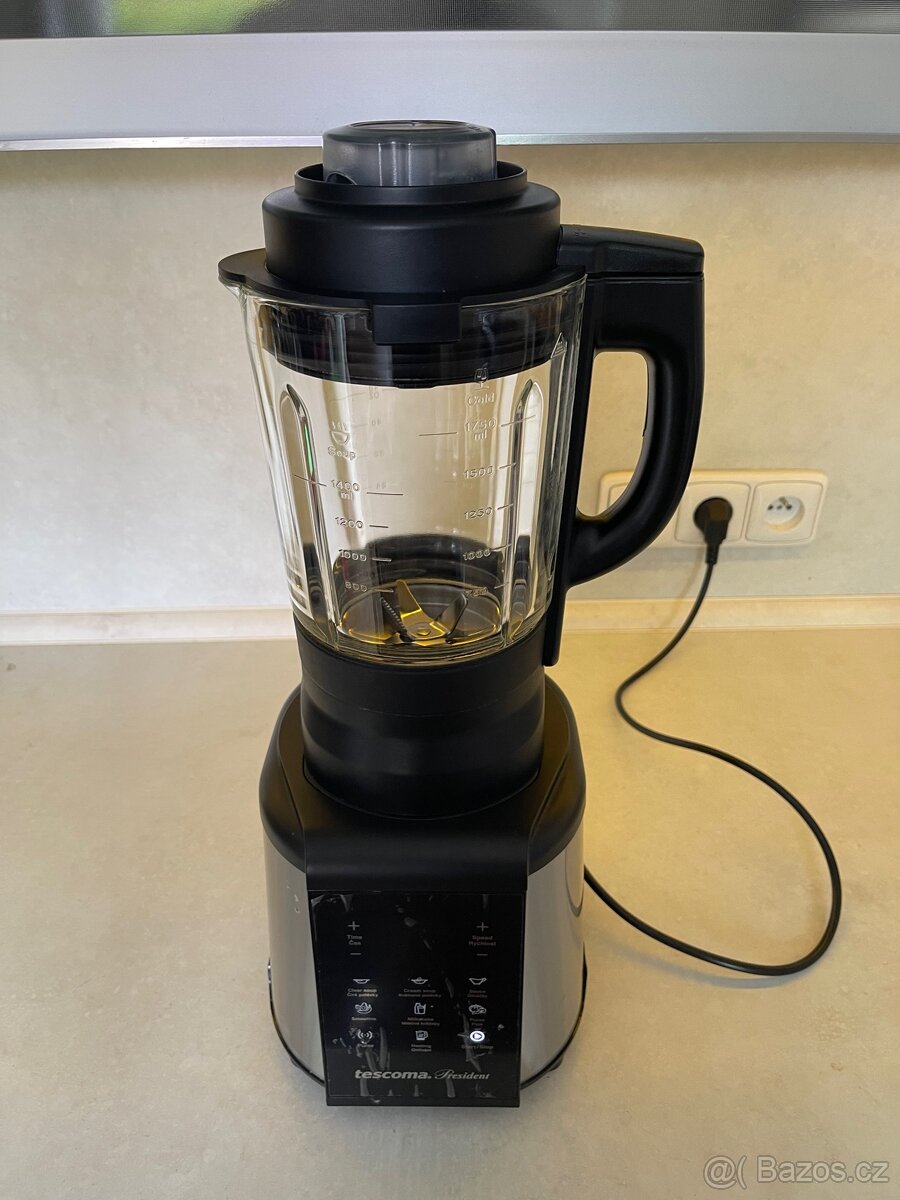 Polévkovar s mixérem PRESIDENT 1,75 l - 6