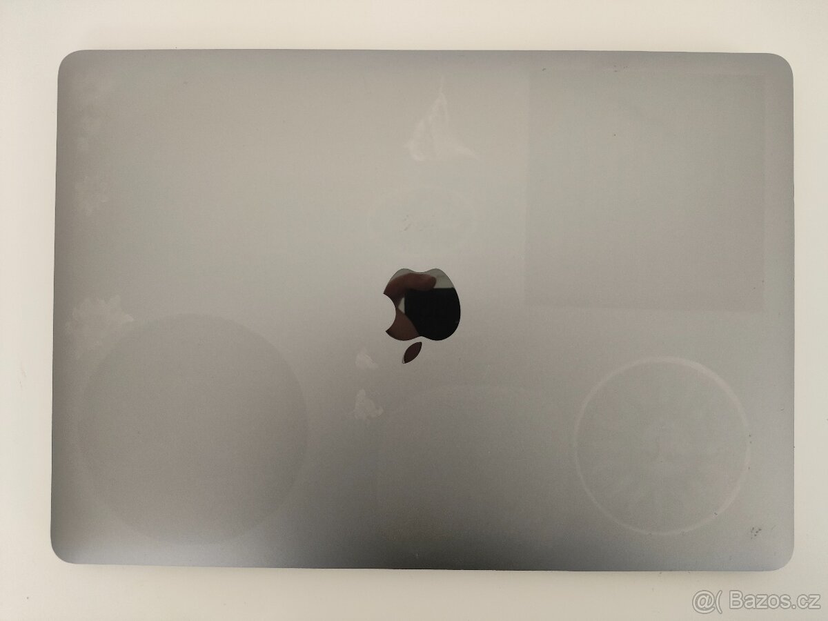 MacBook Pro 2018 | i5 • 8GB • 256GB - 6