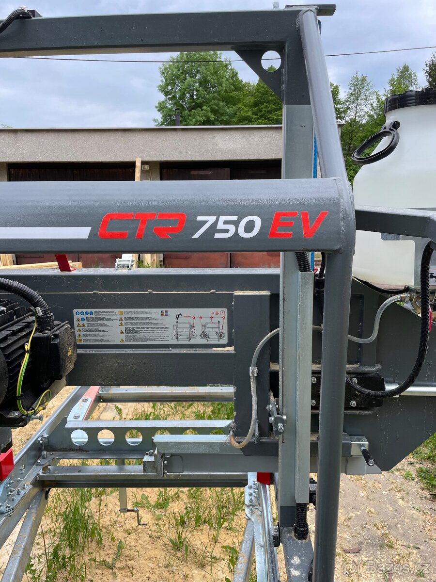 Kmenová pásová pila PILOUS CTR 750 EV - mobilní provedení - 6