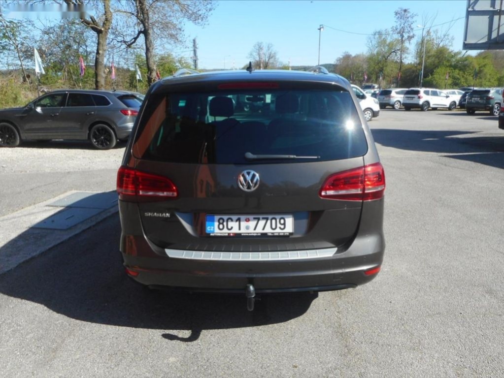 Volkswagen Sharan,2,0 TDi SOUND - 6