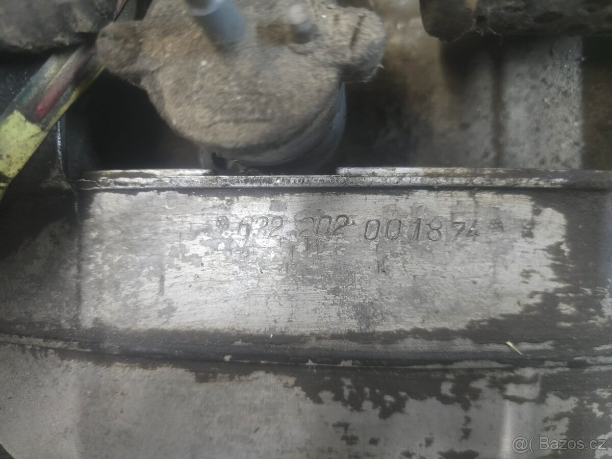 Motor Jawa 350 - 6