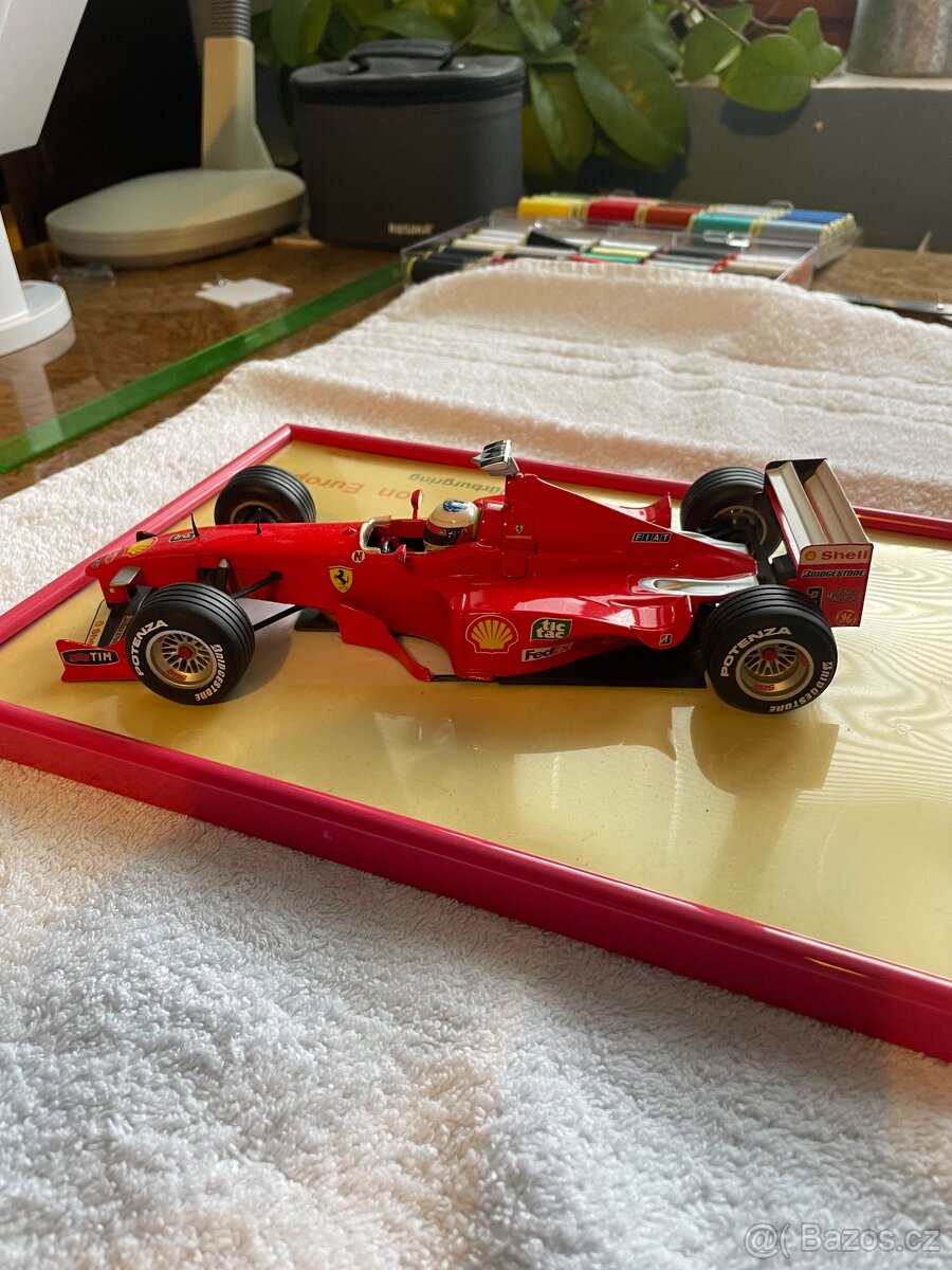 F1 Ferrari - 6