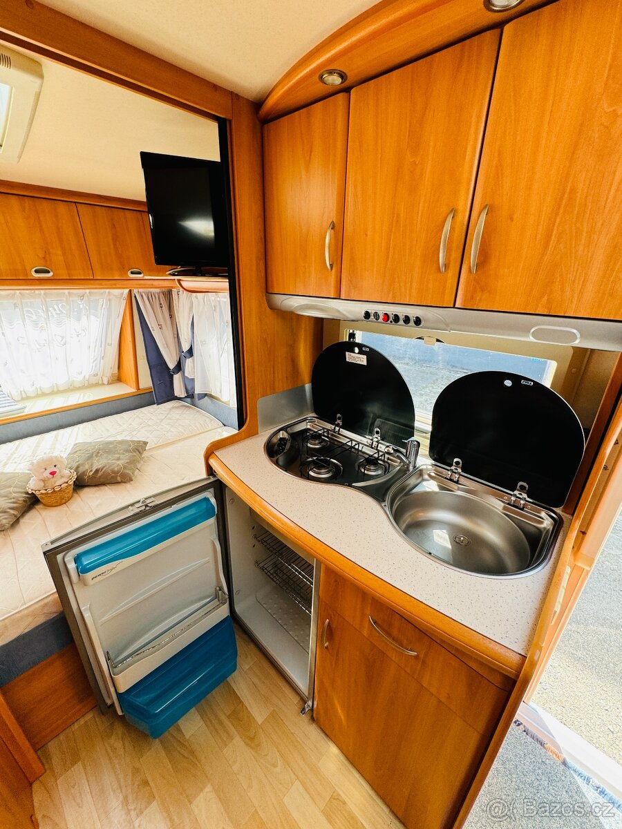 Hobby DeLuxe 450 UF/MARKÝZA/4MÍSTA/2005/1.350KG - 6