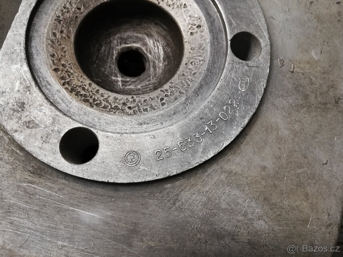 Šikmé hlavy Jawa californian 350 362 IV Bizon 633 první 634 - 6