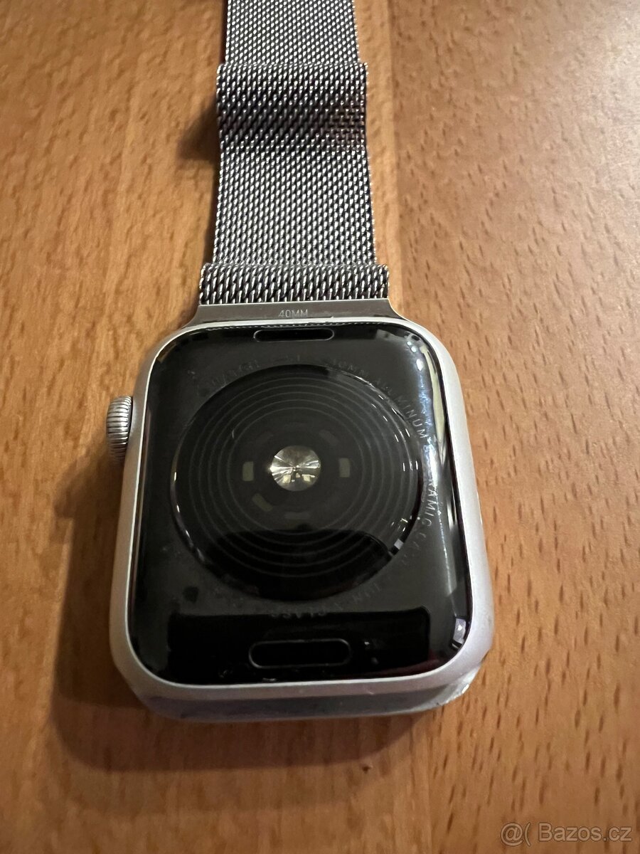 Apple Watch SE 2021 (GPS + Cellular) 40mm - 6