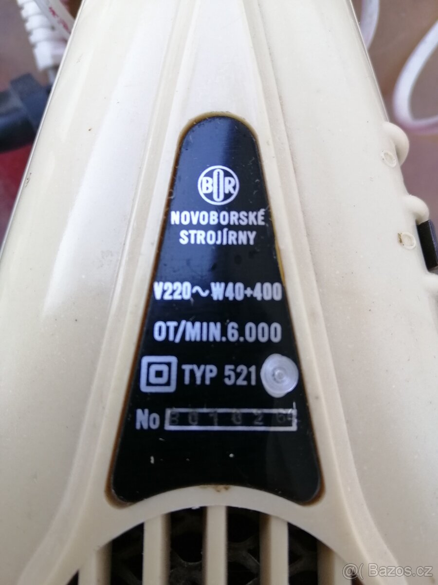 Krepovačka na vlasy, fén na vlasy a kulma - 6