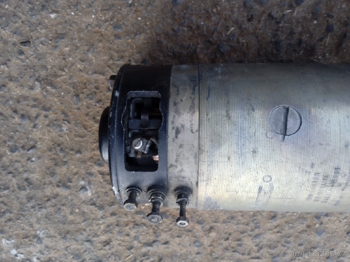 Prodám dynamo Tatra 603 (805) - 6