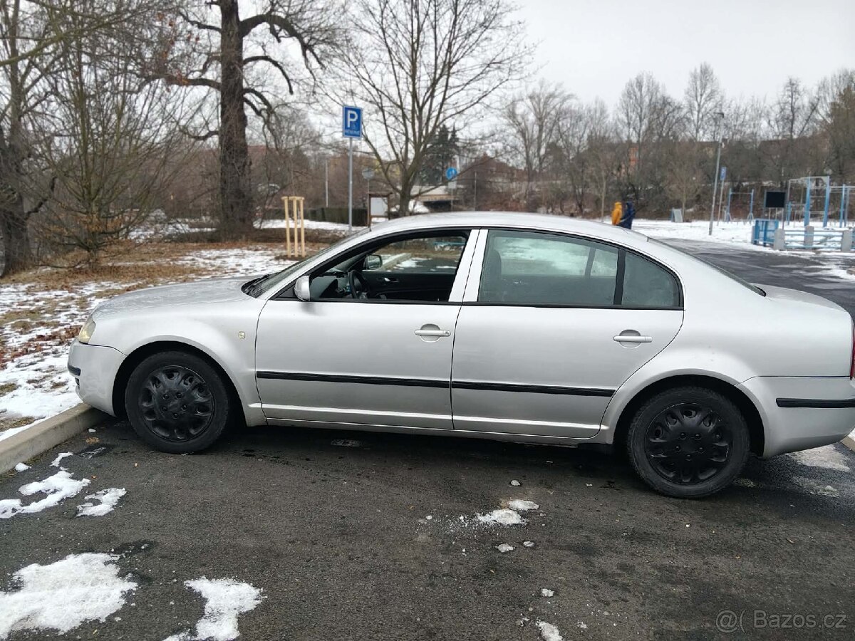 Škoda Superb 1.9 - 6