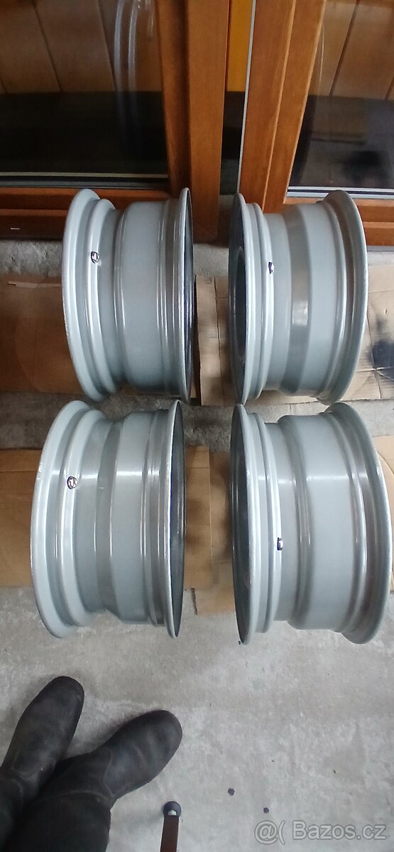 Plechové disky na BMW - 6