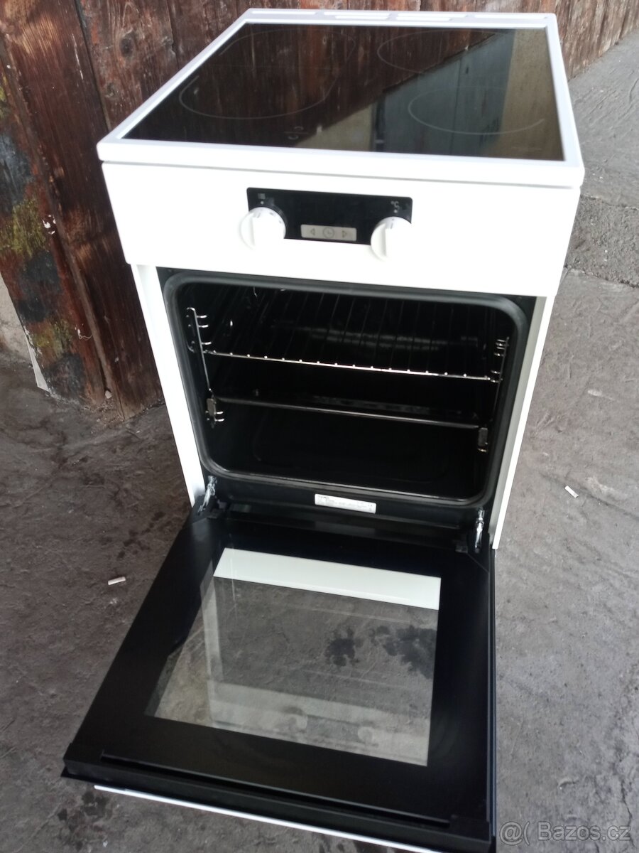 INDUKČNÍ sporák Mora - skoro nový - 6