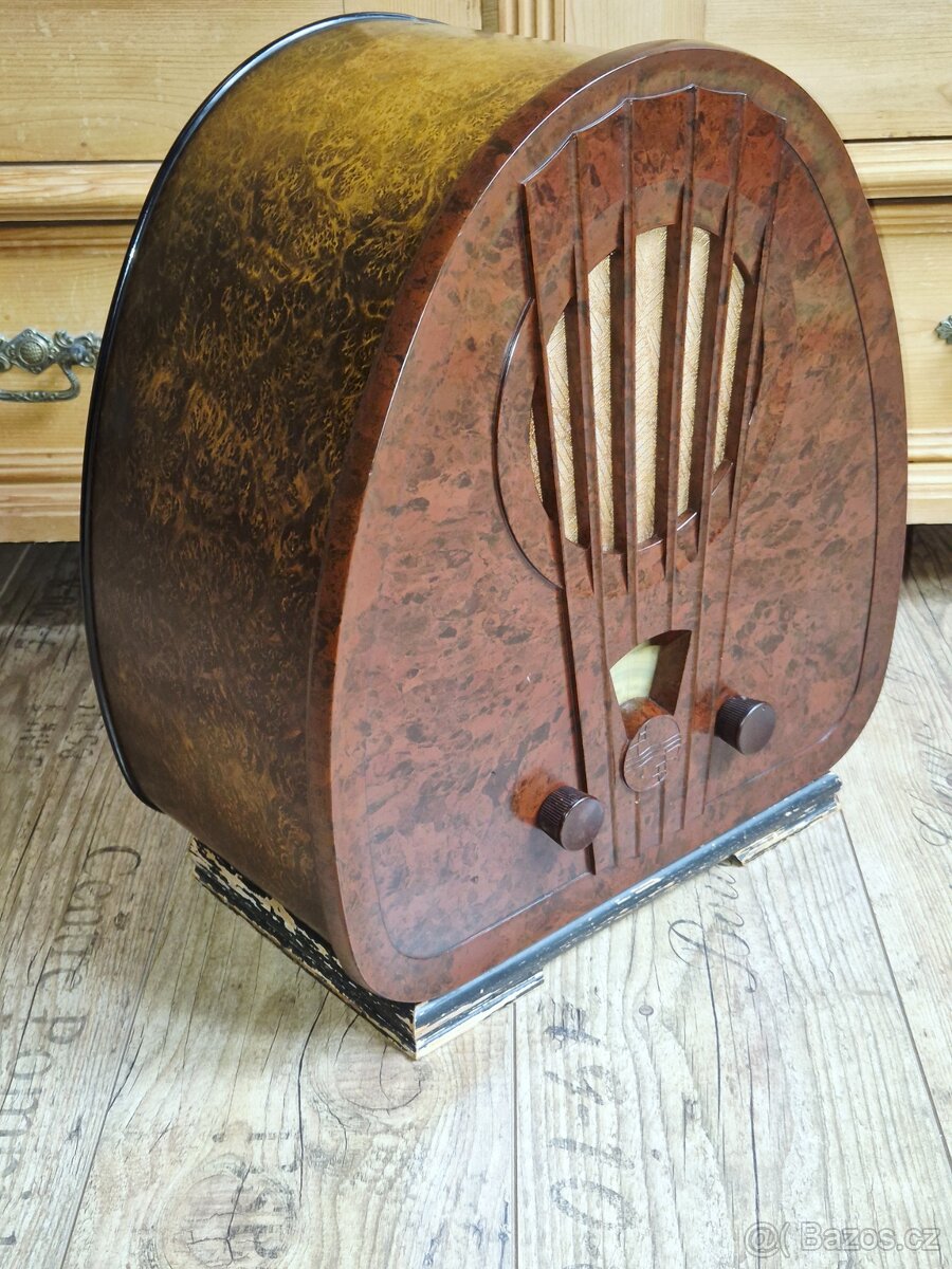 Staré rádio Philips 834A, 1933 - 6