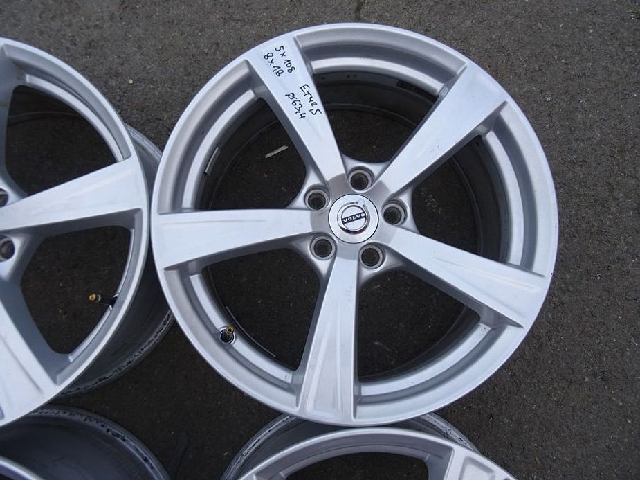 Alu disky originál Volvo, 18", 5x108, ET 42,5, šíře 8J - 6