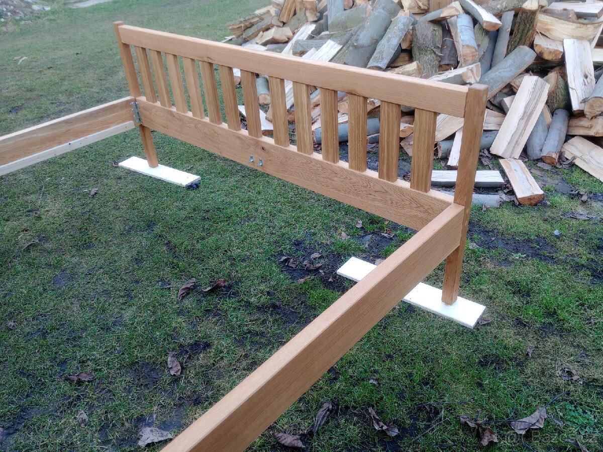 Manželská dubová postel - 6