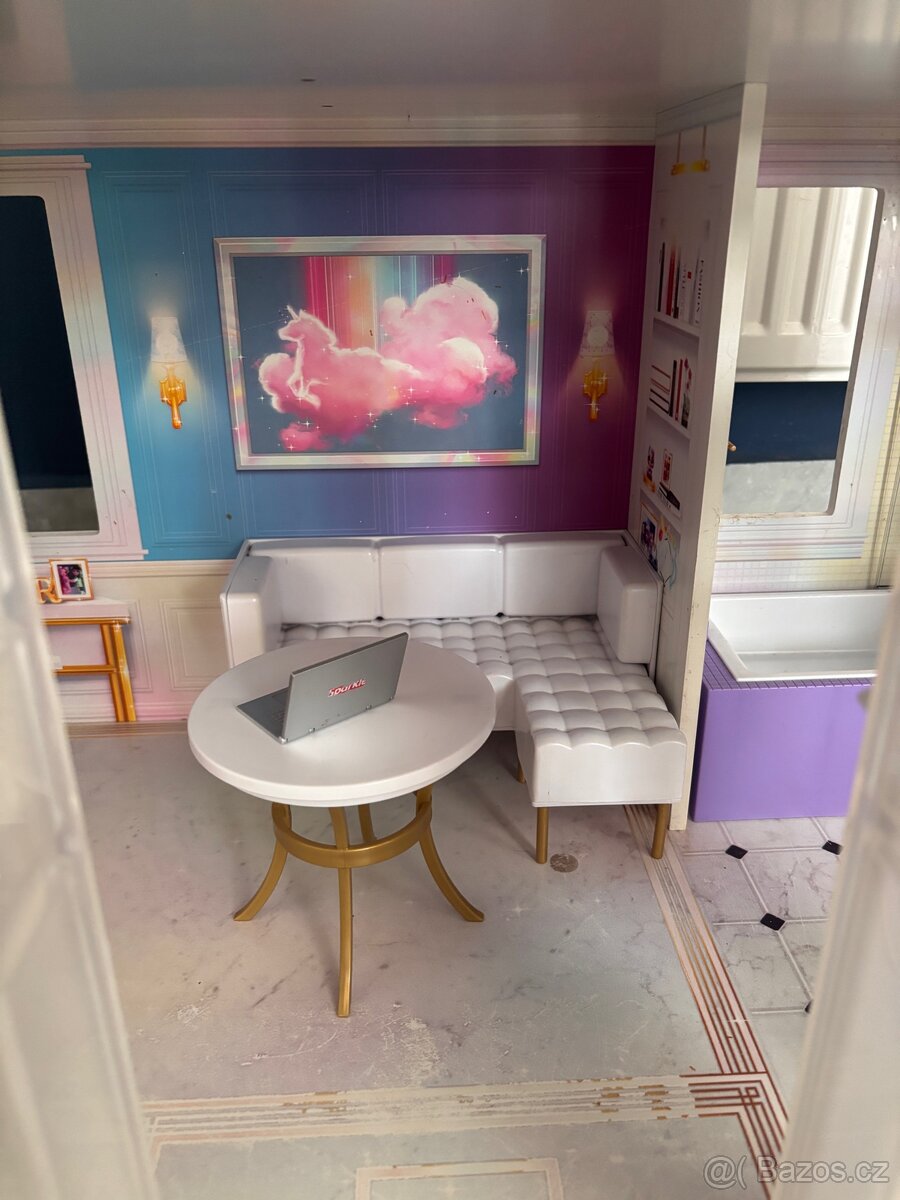 Luxusní domeček pro panenky - 6