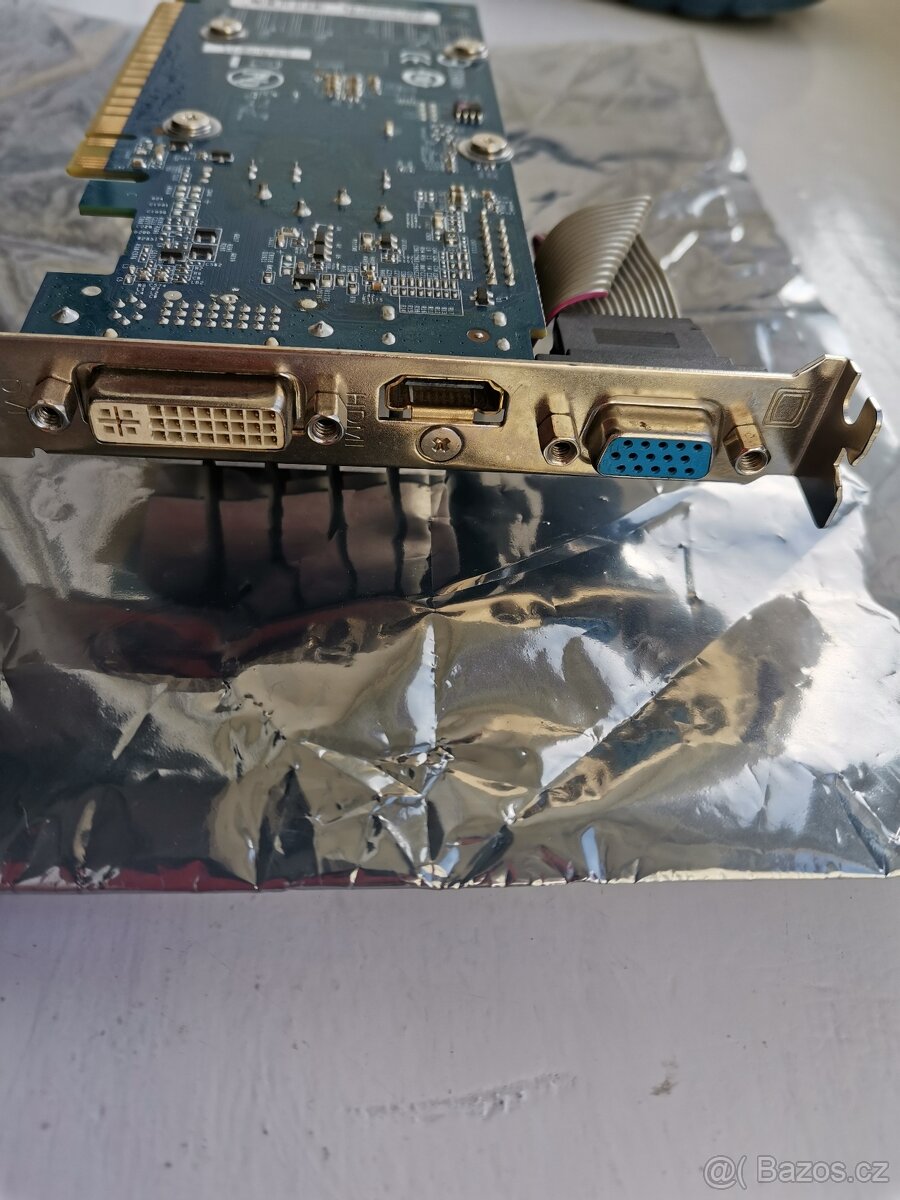 Grafická karta Nvidia GeForce GT 610, PCI-E 2.0 - 6