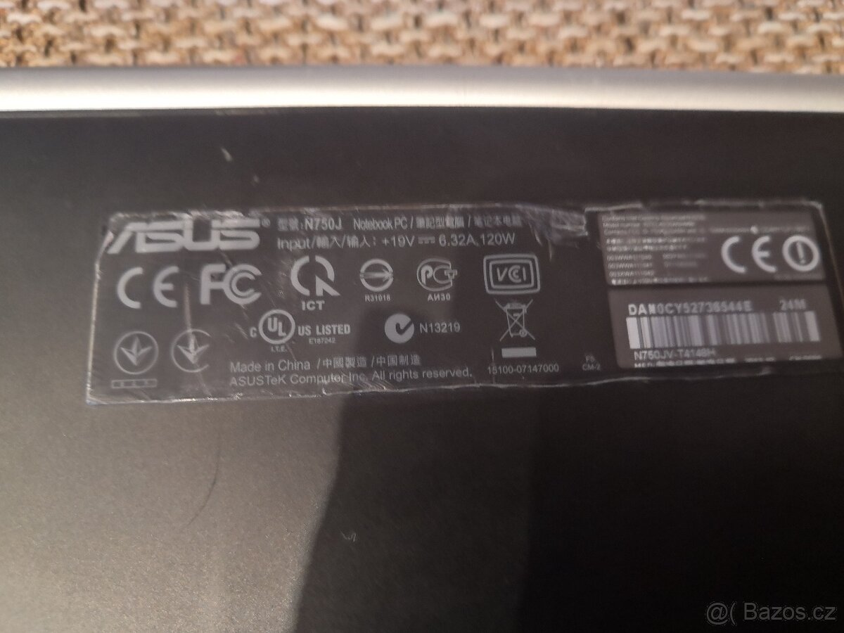 Asus N750J - 6