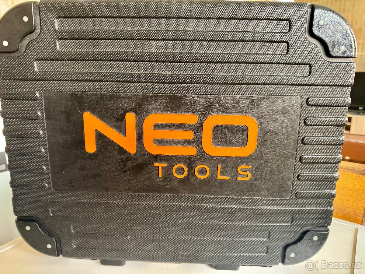 Sada nářadí Neo Tools v kufru - 6