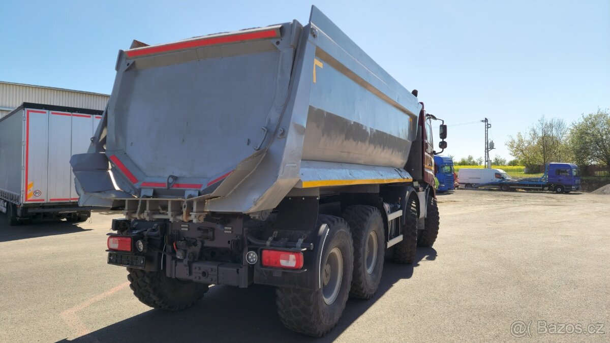 Tatra Phoenix 8x8 President - 6