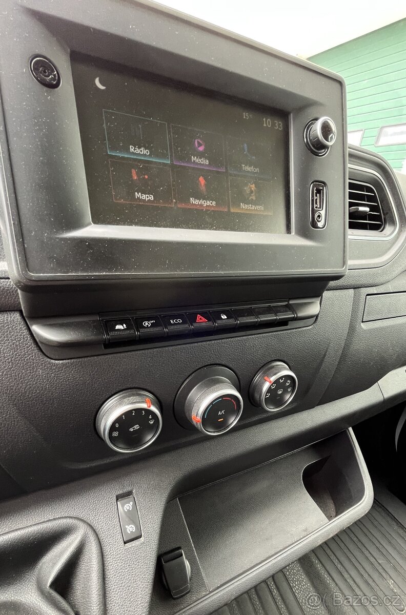 Půjčte si prostornou dodávku Opel Movano L4H2 - 6