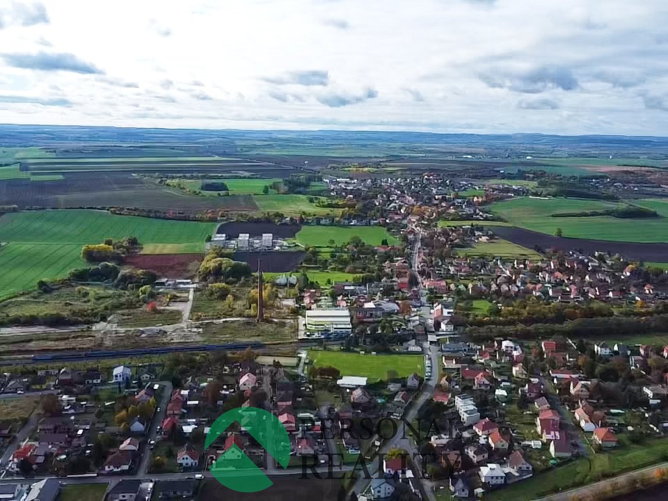 Prodej komerčního pozemku 5 795 m², Cerhenice, ev.č. 02608 - 6