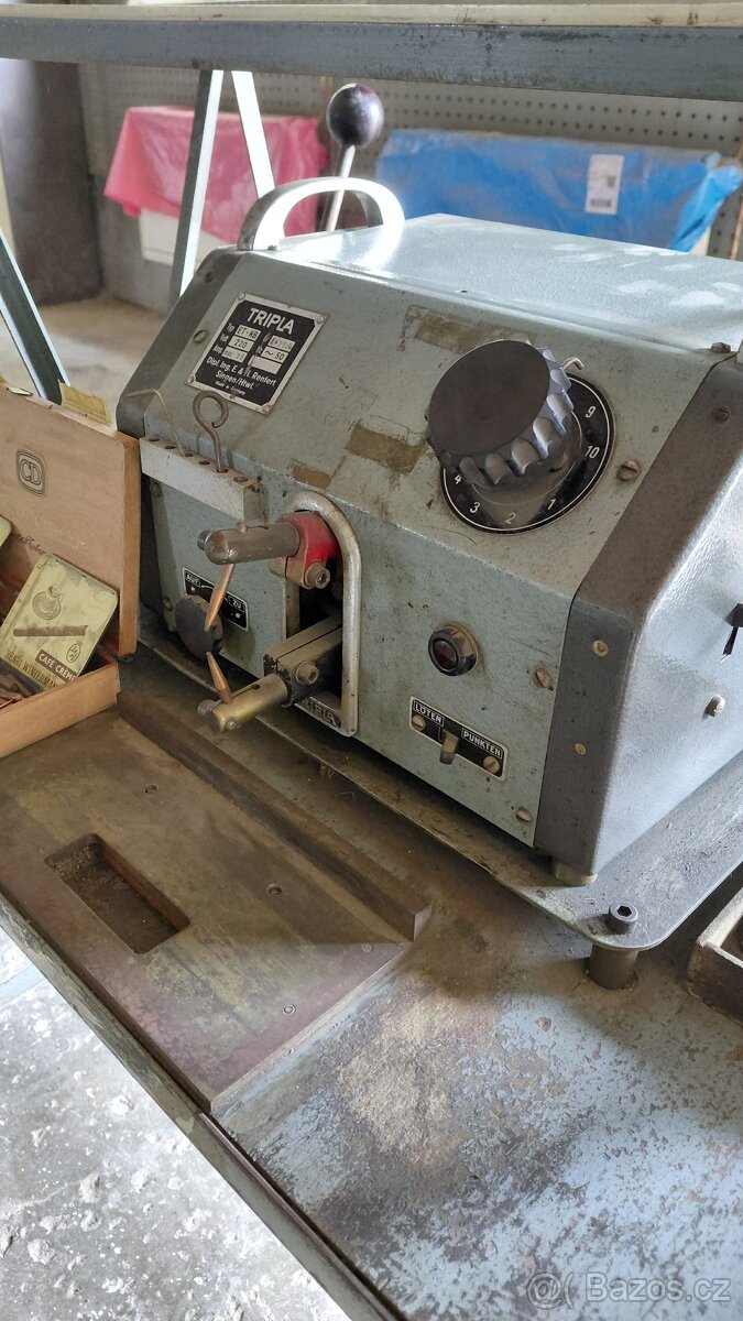 ROZPRODEJ STROJŮ - 6