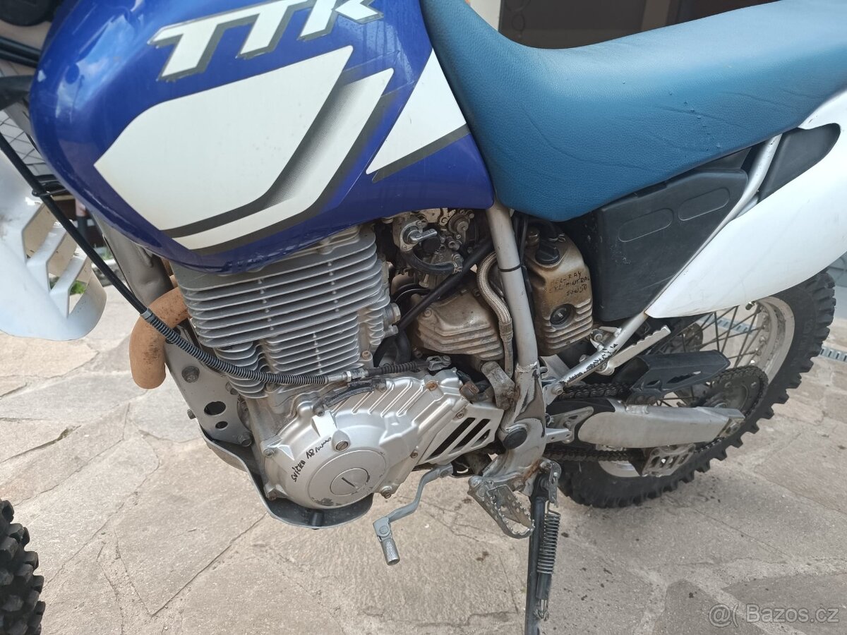 YAMAHA TTR 600 - 6